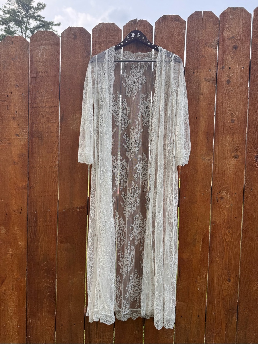 White Lace Robe duster for wedding day - Picture 1 of 5